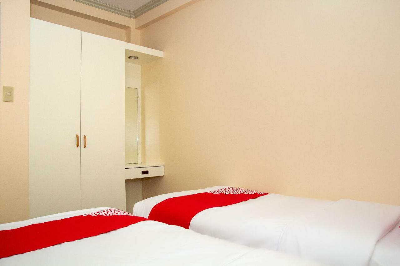 Golden Belle Apartelle And Suites Davao Exterior foto