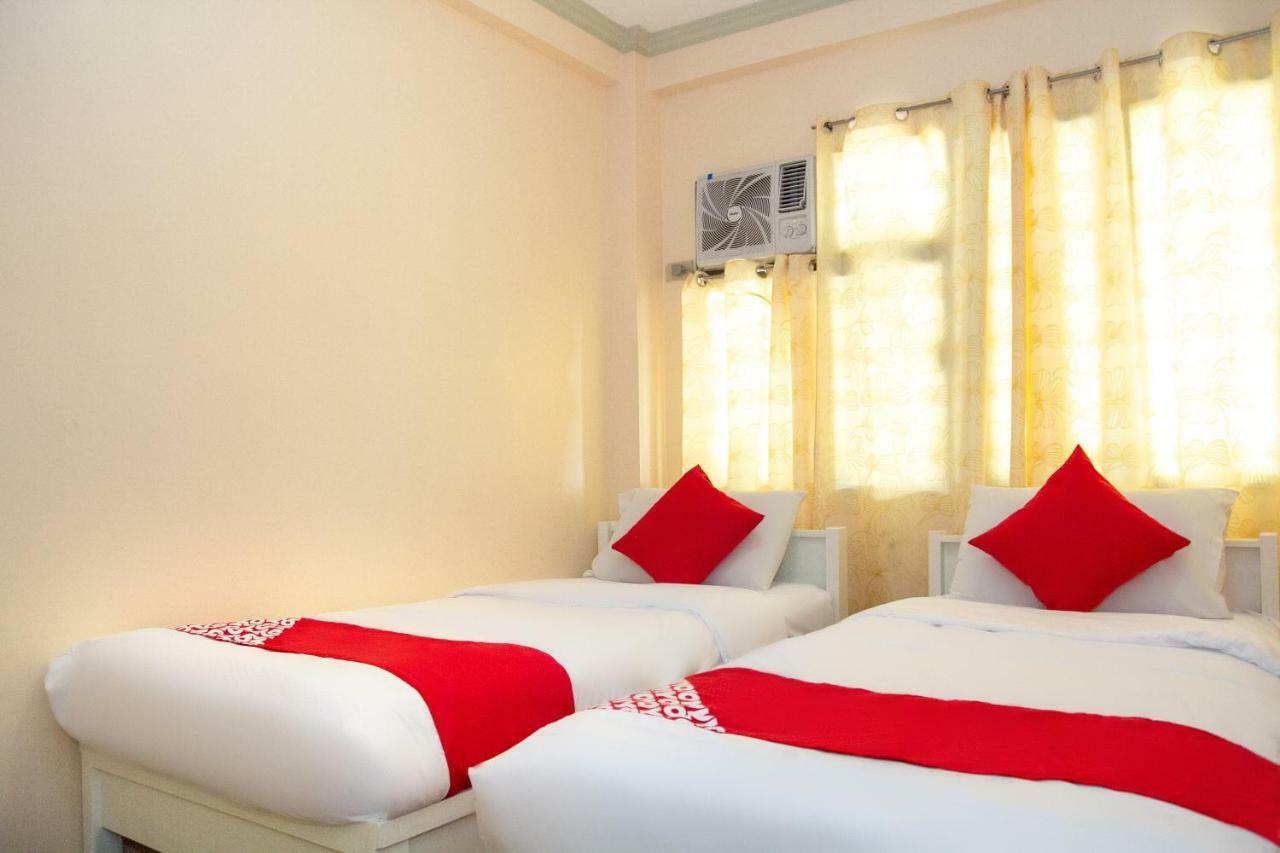 Golden Belle Apartelle And Suites Davao Exterior foto